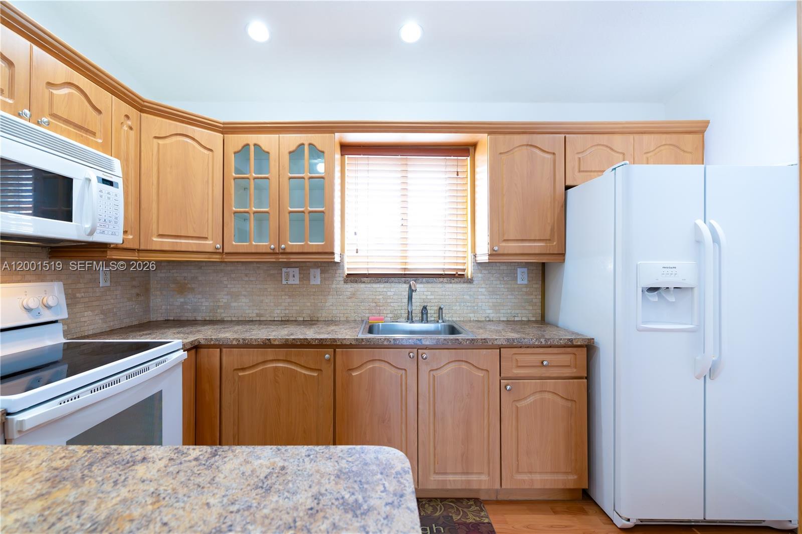 10017 W Okeechobee Rd 202