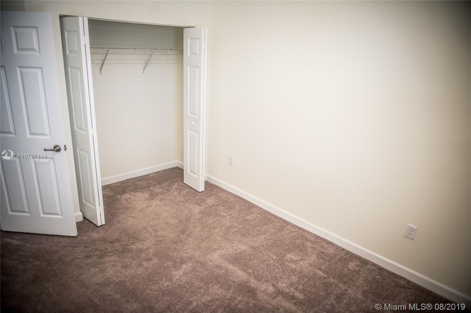 COCO PALM ESTATES - Residential Lease