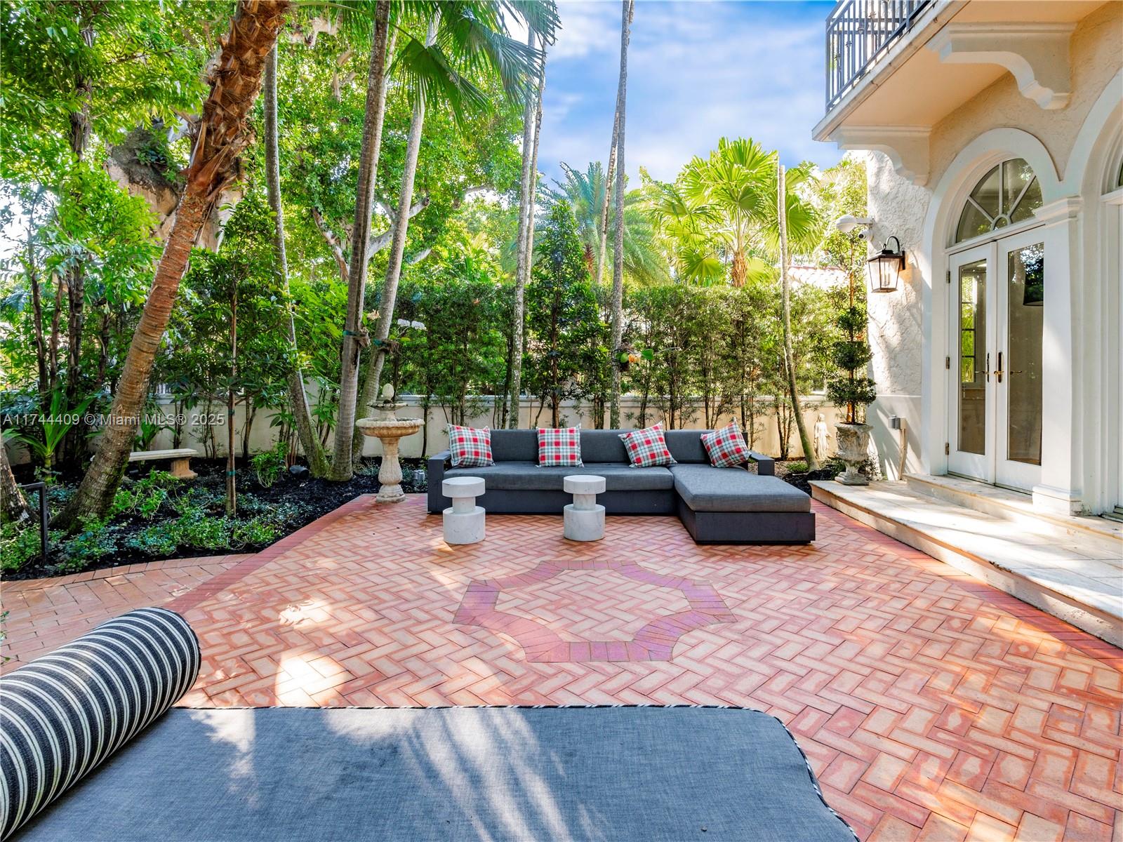 CORAL GAB SEC D REV PL - Residential