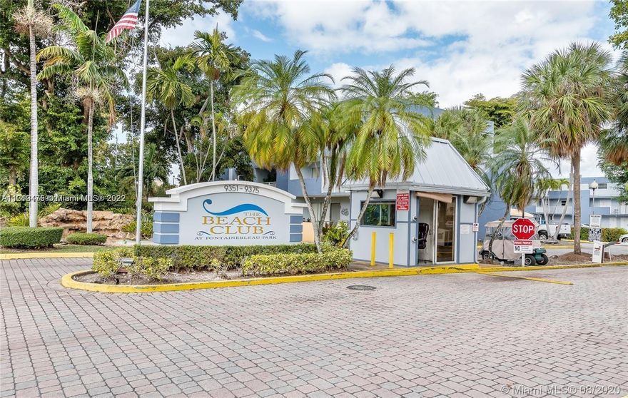 Complete Renovated Large Corner Apartment!! Gorgeous 1 bedroom, 1.5 bathroom featuring a beautiful kitchen with Granite countertops, stainless steel appliances. Washer and dryer inside the Unit on the second floor, gated community with 24 hour security and guard gate, gym and recreational areas for your enjoyment. The apartment is located near all major Highways (826, 836, Turnpike), FIU South Campus, Dolphin Mall, International Mall and Mall of the Americas! Simply beautiful, cozy and extremely well locate