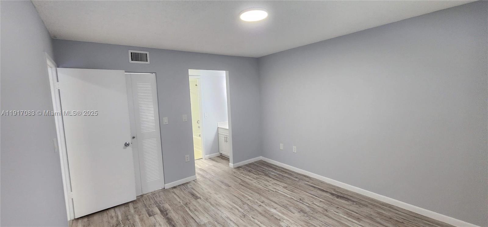 VILLAS DE VENEZIA CONDO - Residential