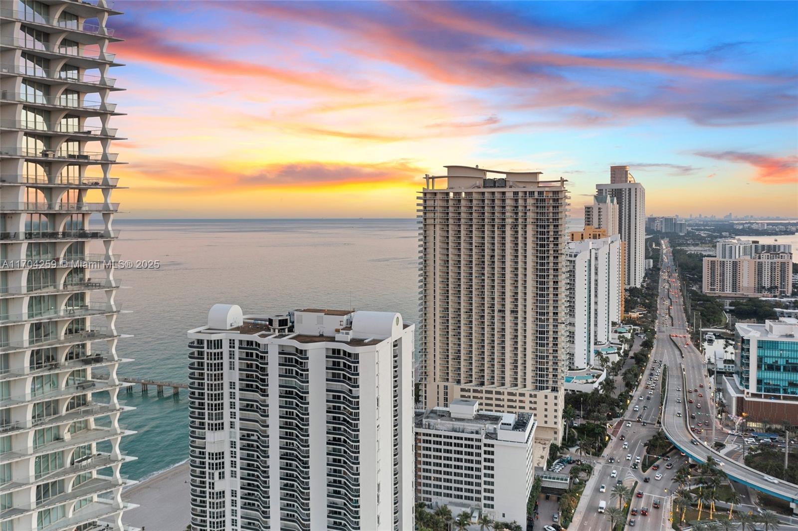 JADE SIGNATURE CONDO - Residential