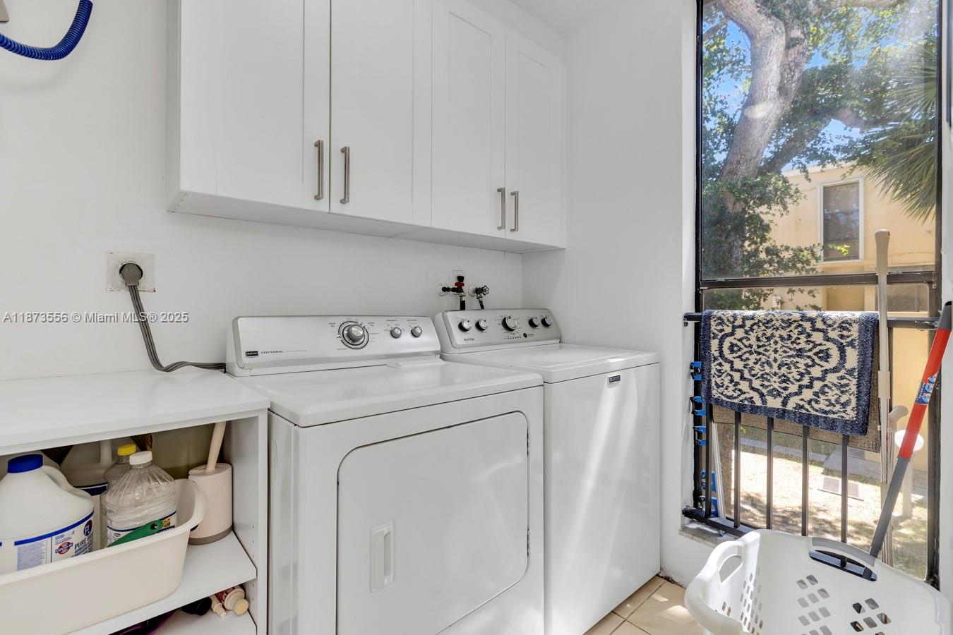 HARVEST SEC 2 CONDO - Residential