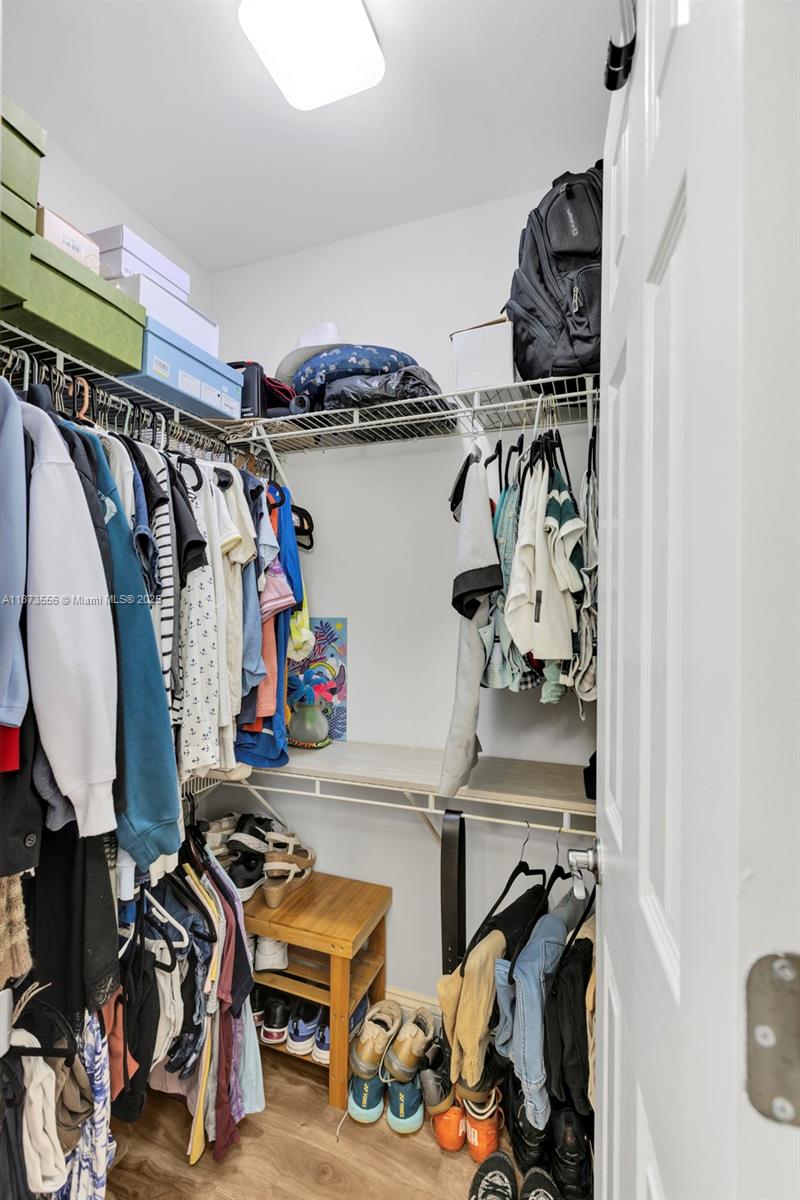 HARVEST SEC 2 CONDO - Residential