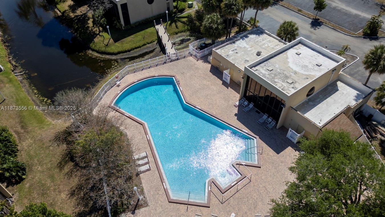 HARVEST SEC 2 CONDO - Residential