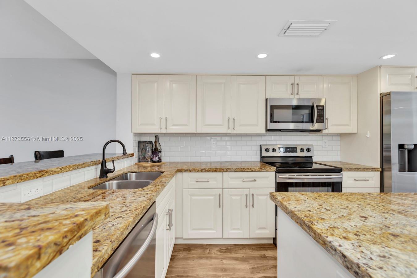 HARVEST SEC 2 CONDO - Residential