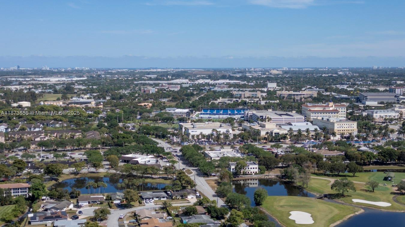 HARVEST SEC 2 CONDO - Residential