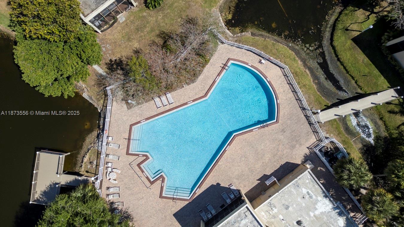 HARVEST SEC 2 CONDO - Residential