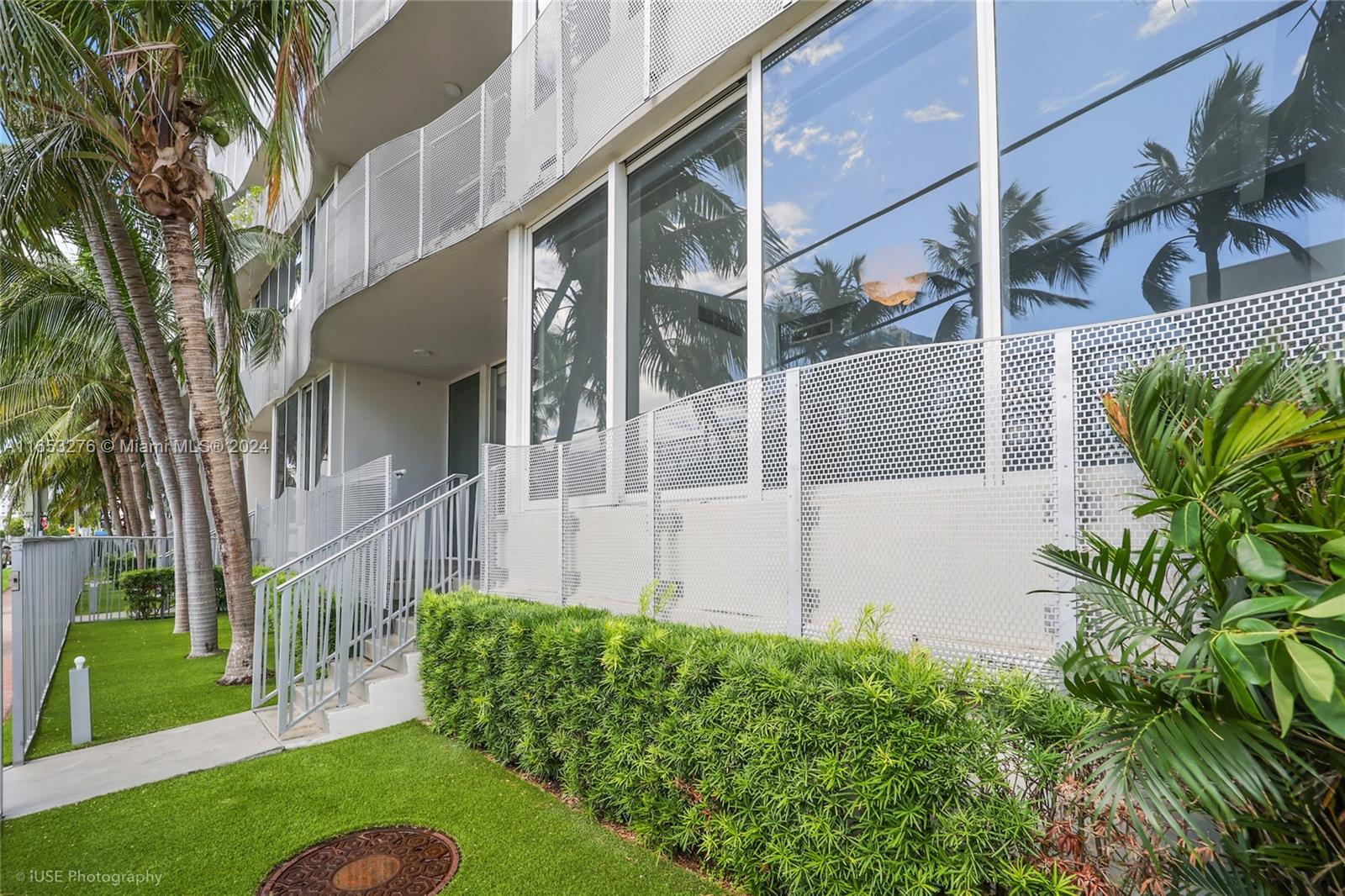 Property for Sale at 2100 Park Ave 101, Miami Beach, Miami-Dade County, Florida - Bedrooms: 3 
Bathrooms: 2  - $1,196,000