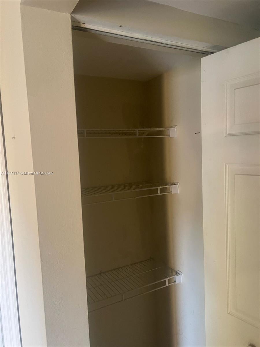 636 NW 114th Ave 103