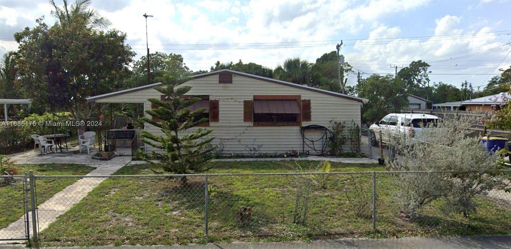 Photo of 15236 SW Indian Mound Dr, Indian Town, FL 34956 (MLS # A11685176)