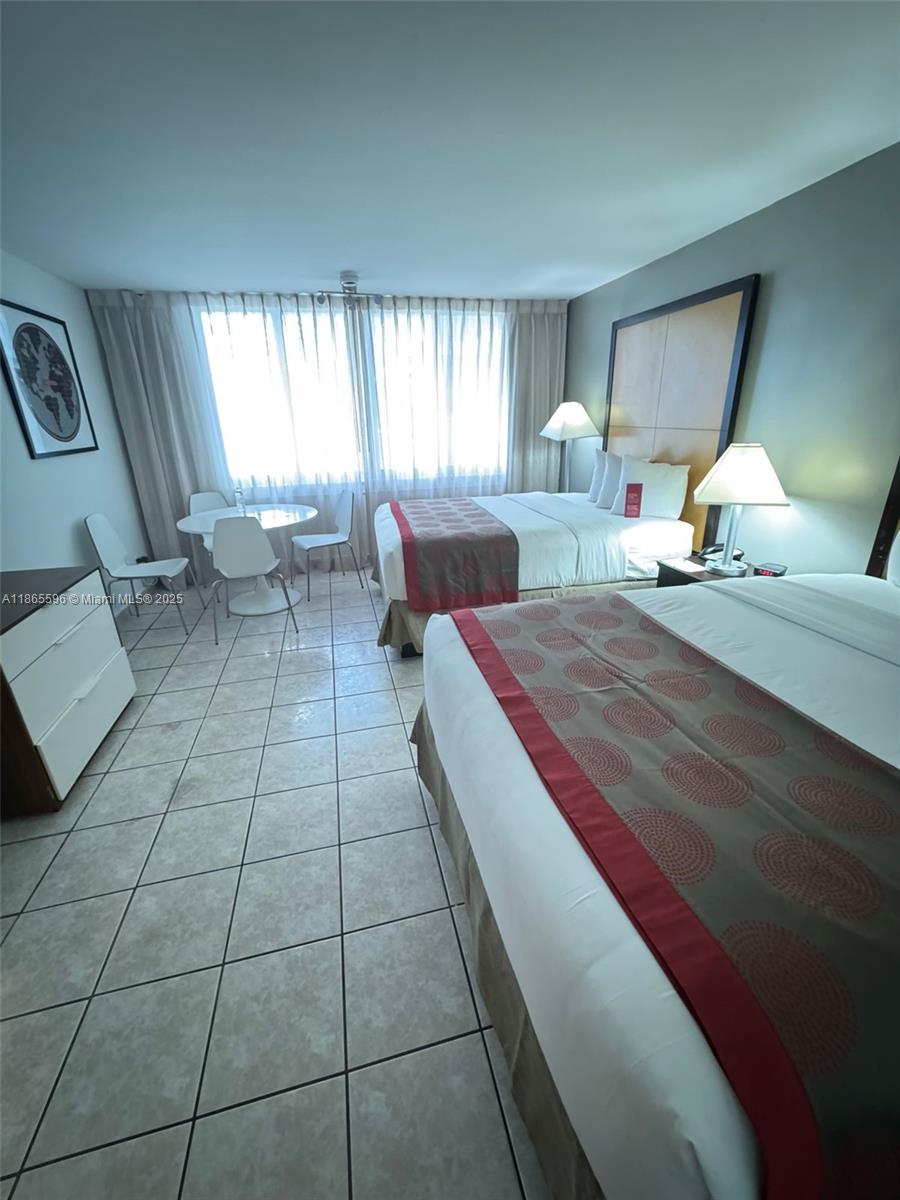 19201 Collins Ave 801