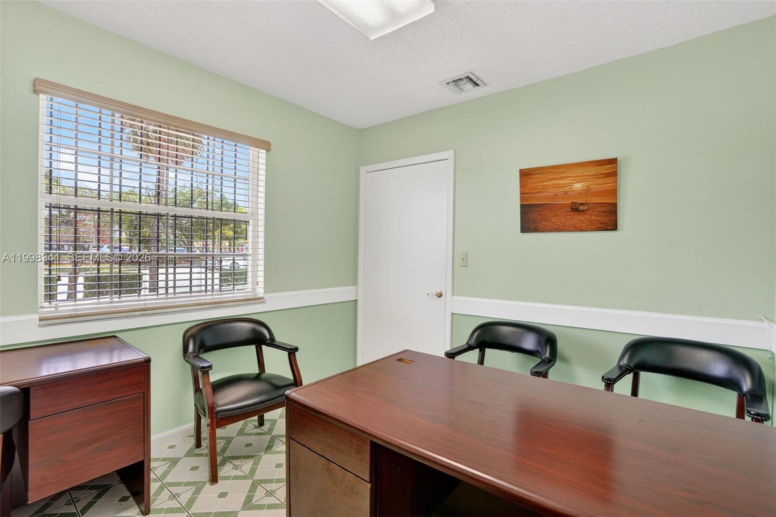 ZENA GDNS - Commercial Sale