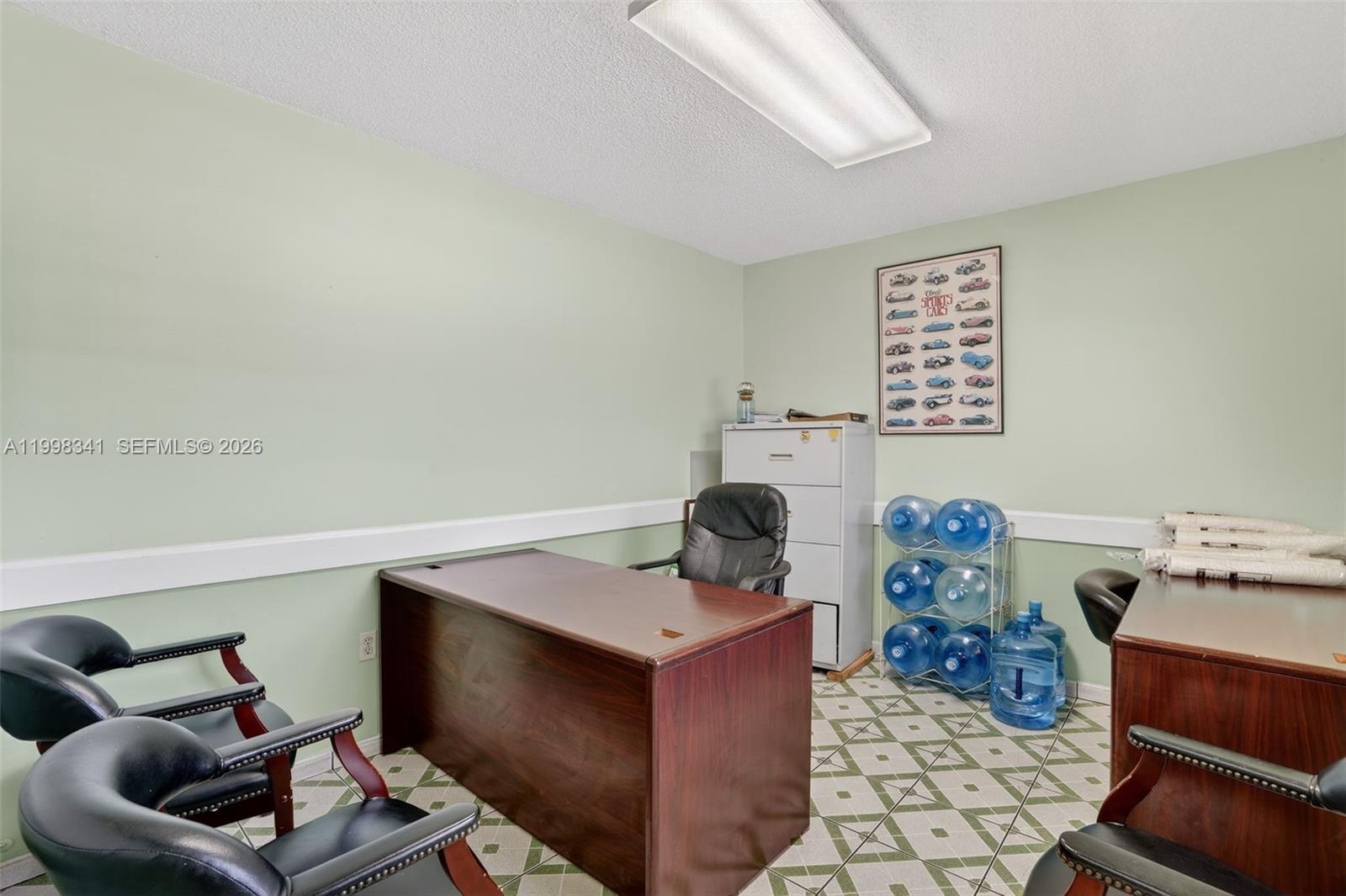 ZENA GDNS - Commercial Sale