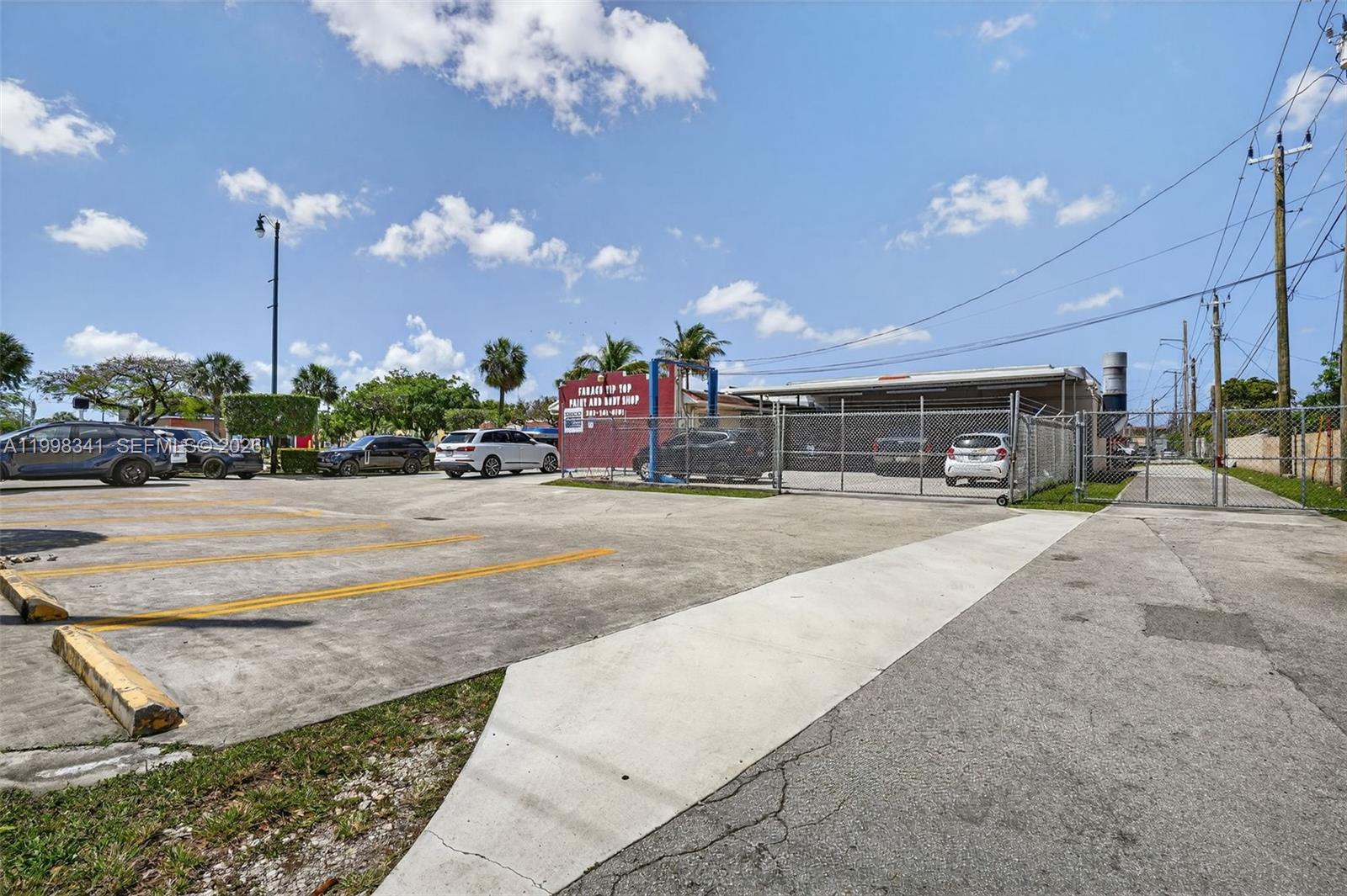 ZENA GDNS - Commercial Sale