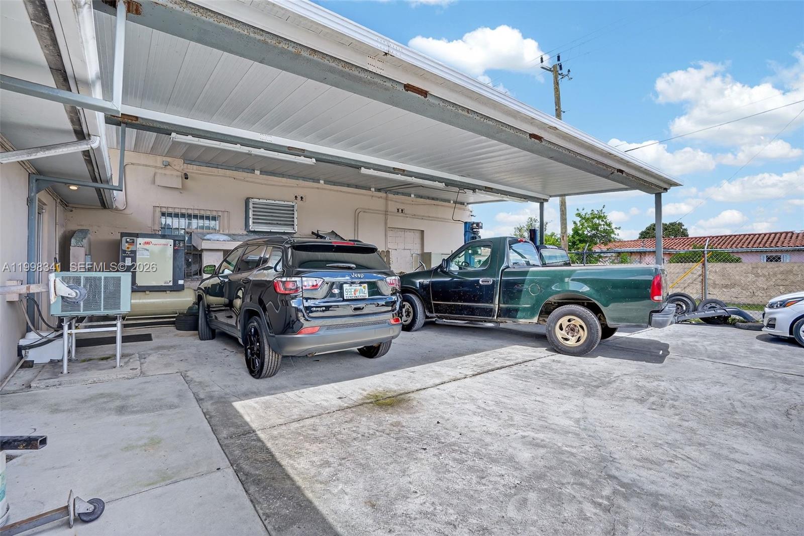 ZENA GDNS - Commercial Sale