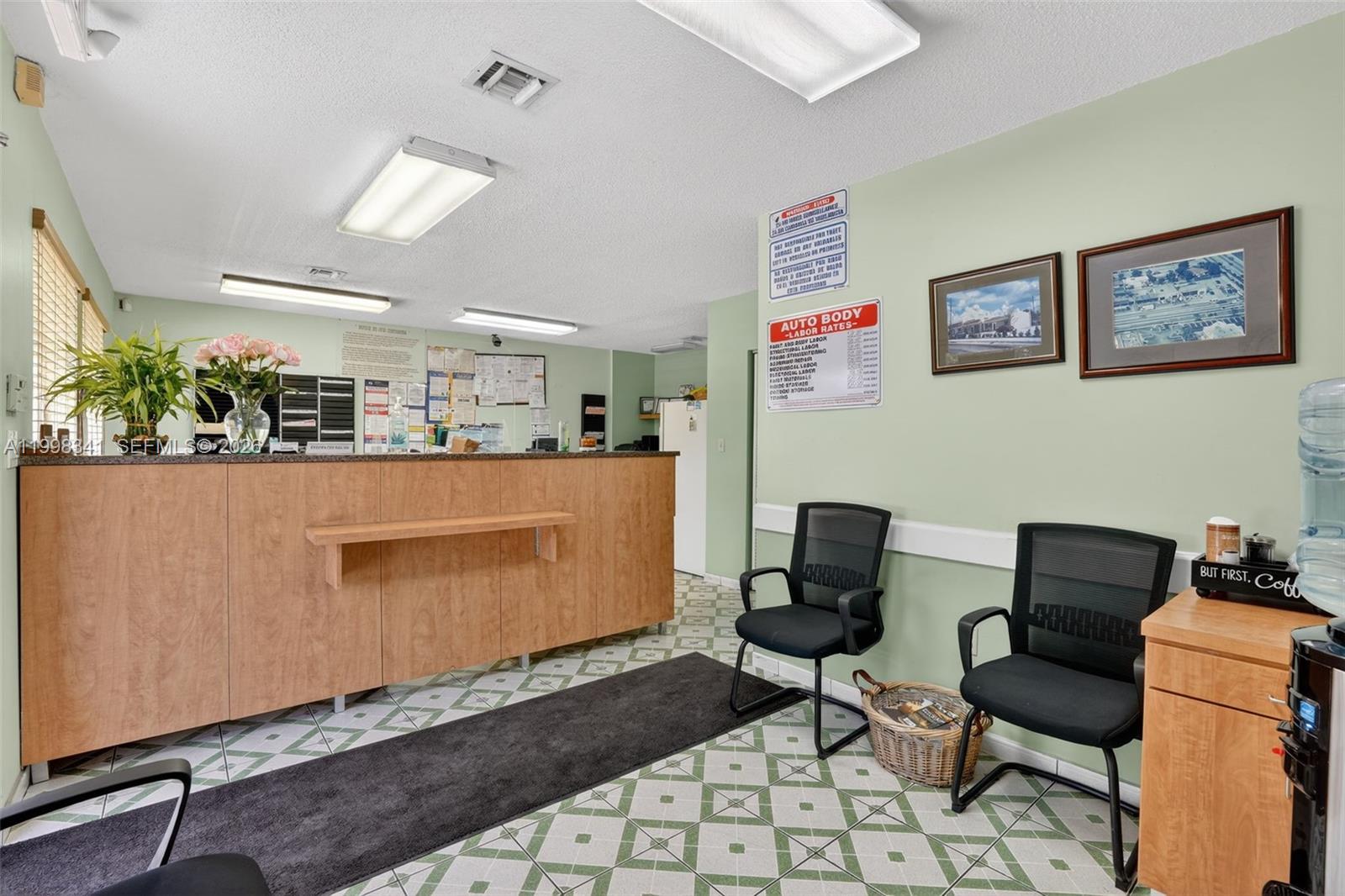 ZENA GDNS - Commercial Sale