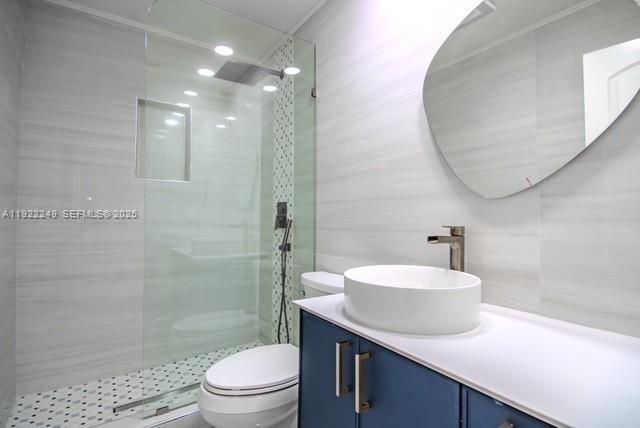 BEACON HILL CONDO - Residential