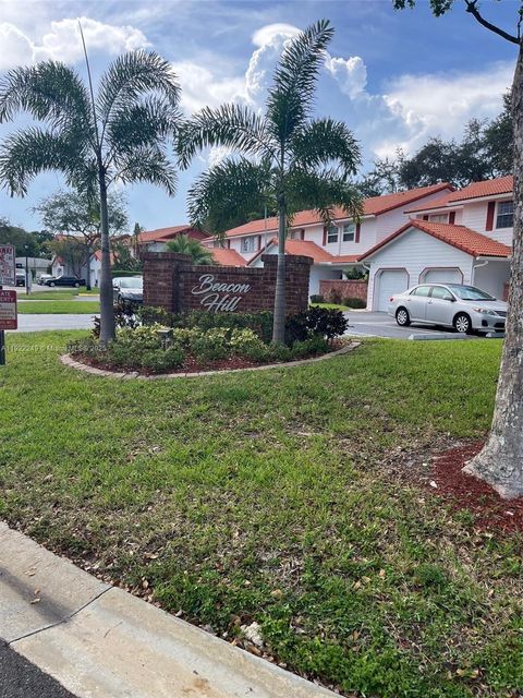8939 NW 23rd St 8939 Coral Springs FL 33065