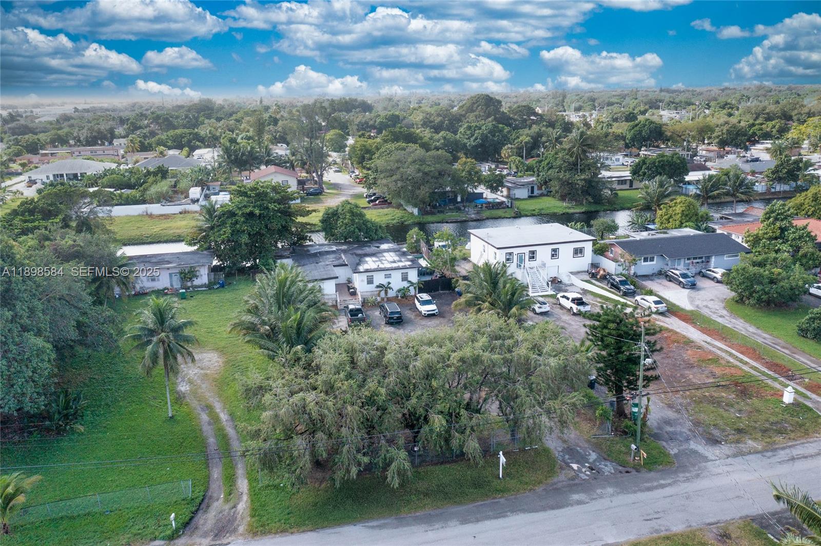 LITTLE RIVER FARMS - Residential