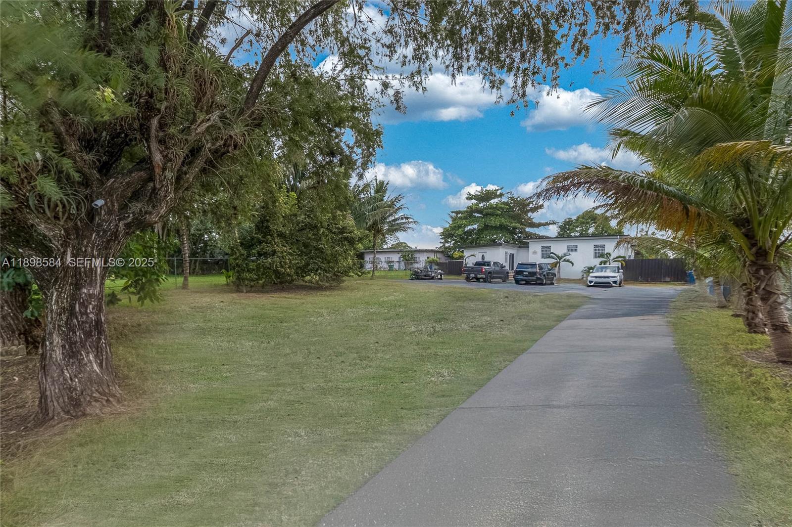 LITTLE RIVER FARMS - Residential