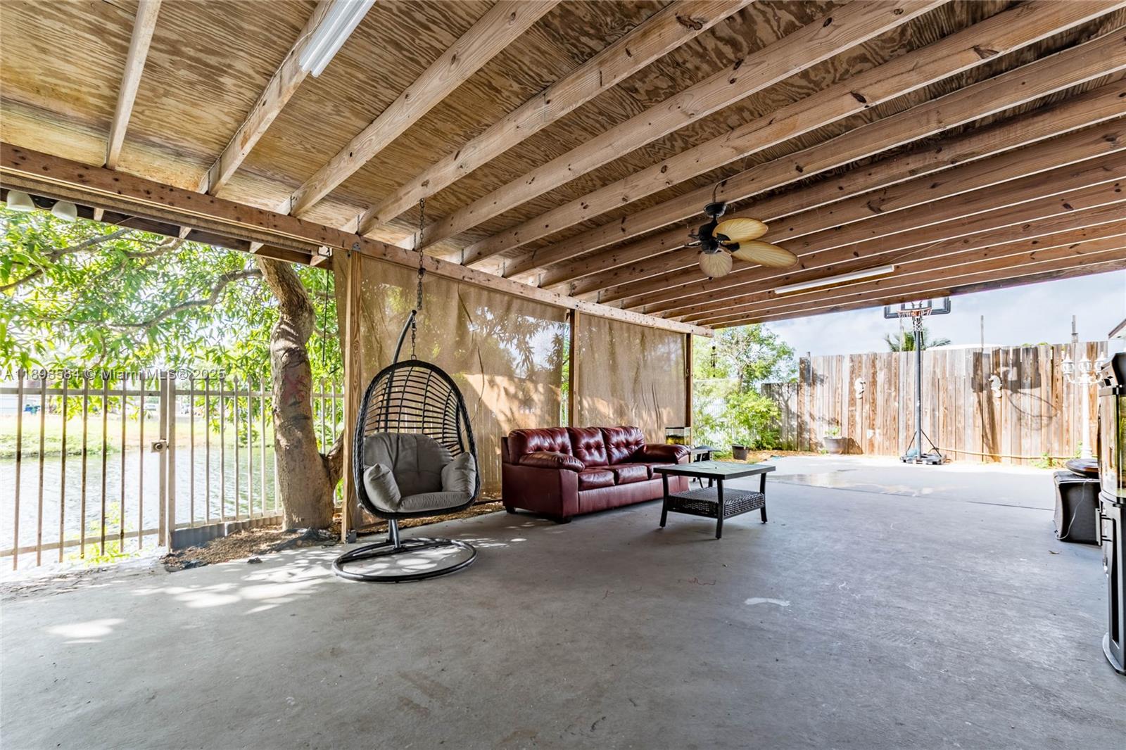 LITTLE RIVER FARMS - Residential