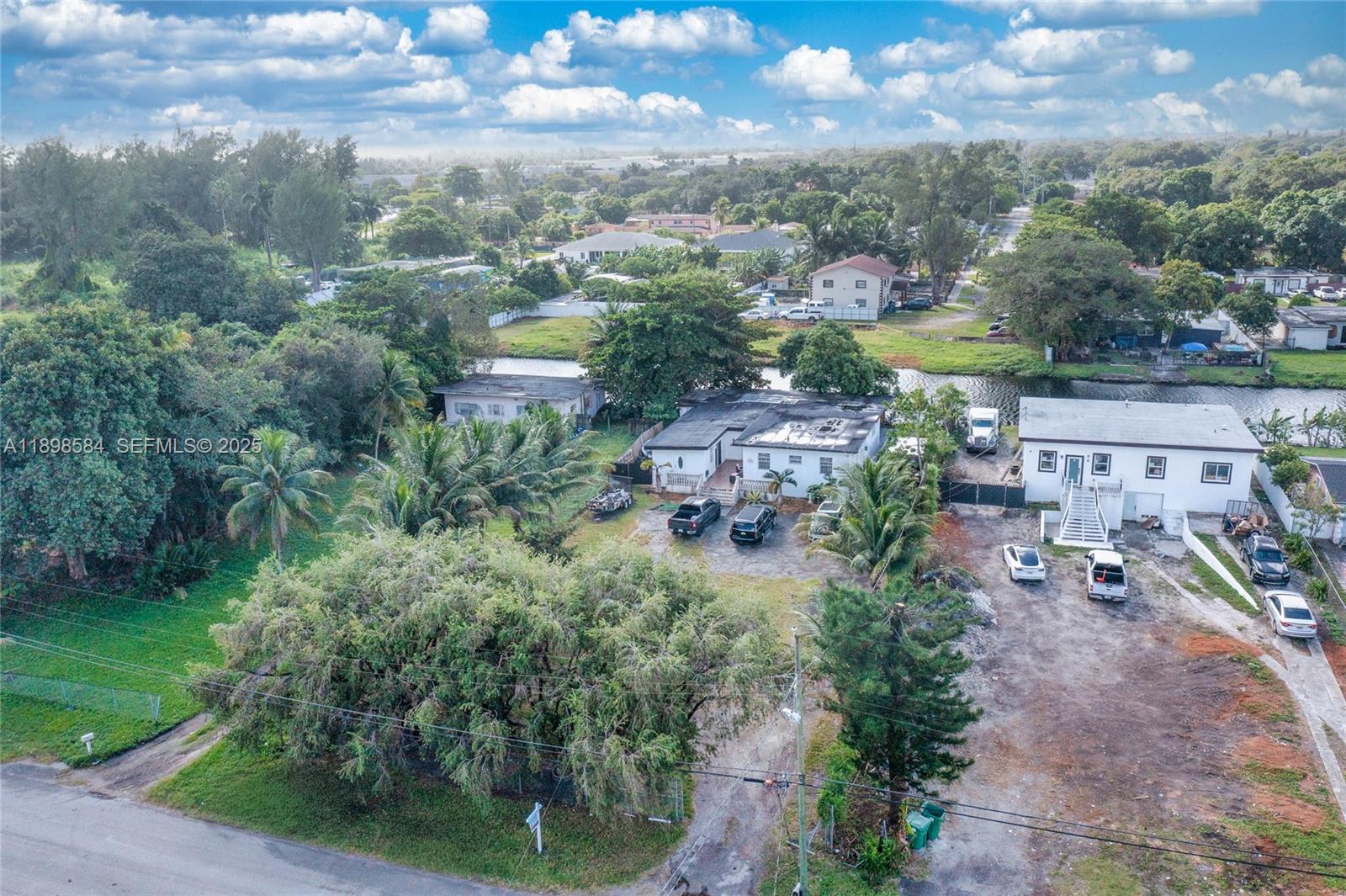 LITTLE RIVER FARMS - Residential