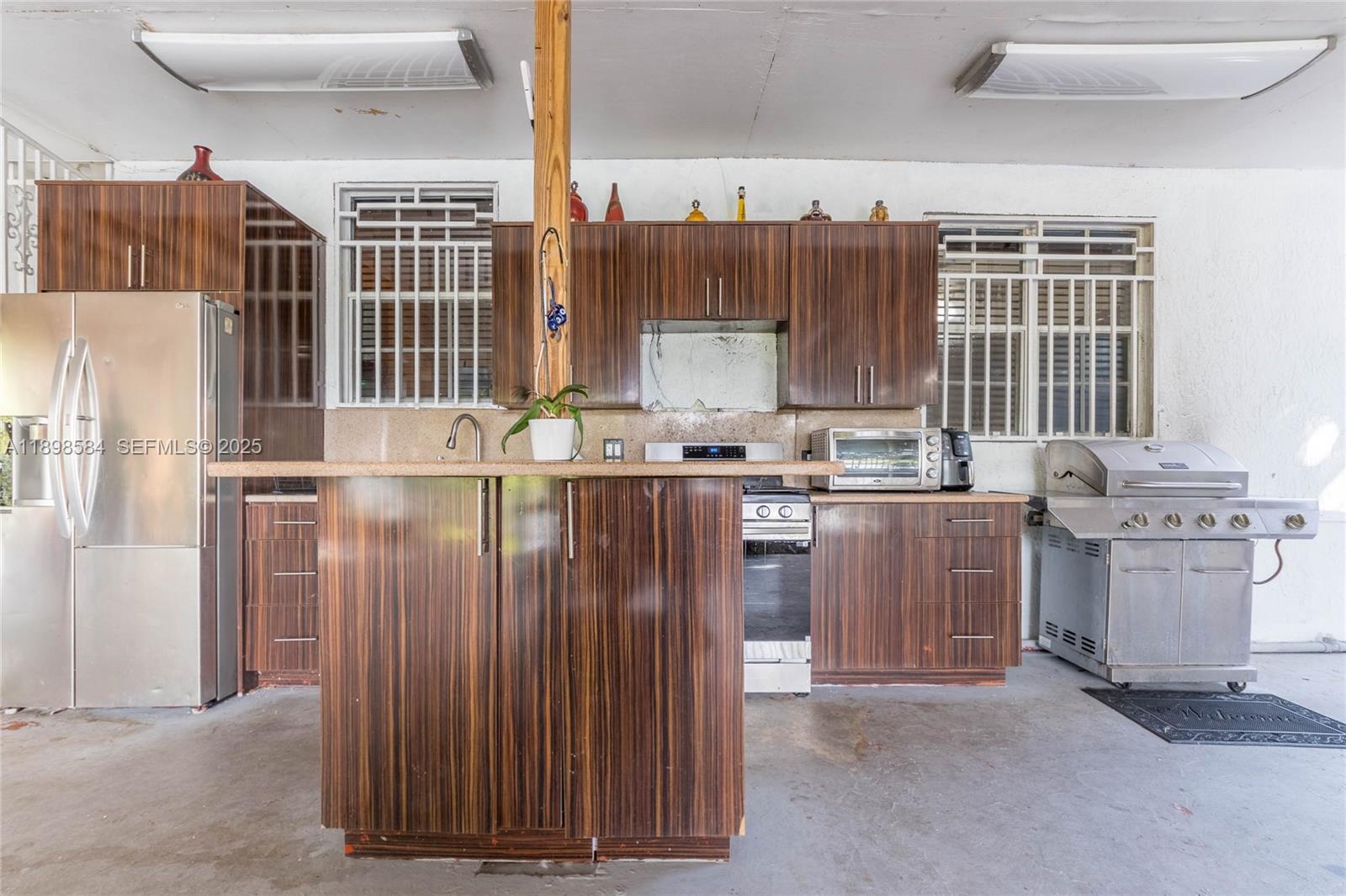 LITTLE RIVER FARMS - Residential