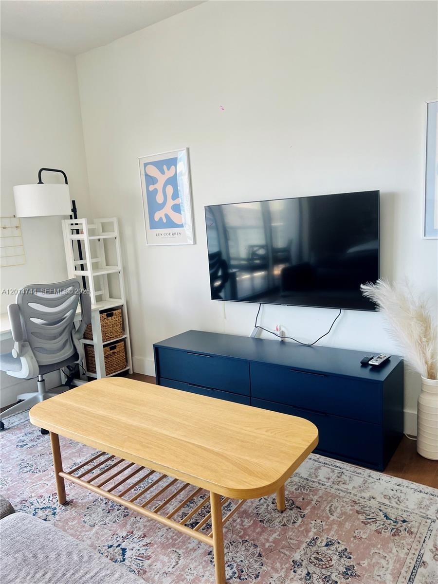 1060 BRICKELL CONDO - Residential Lease