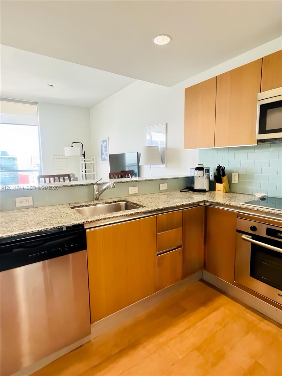 1060 BRICKELL CONDO - Residential Lease