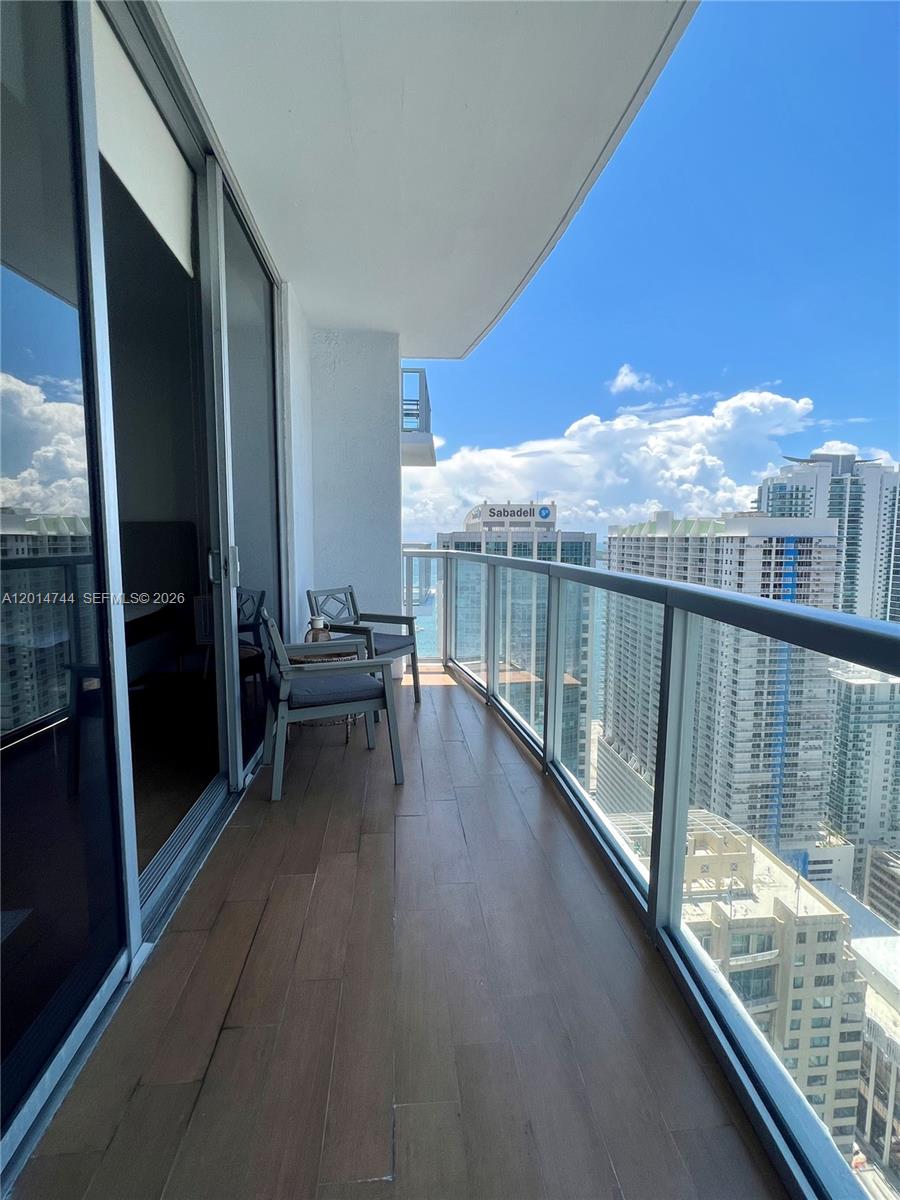 1060 BRICKELL CONDO - Residential Lease