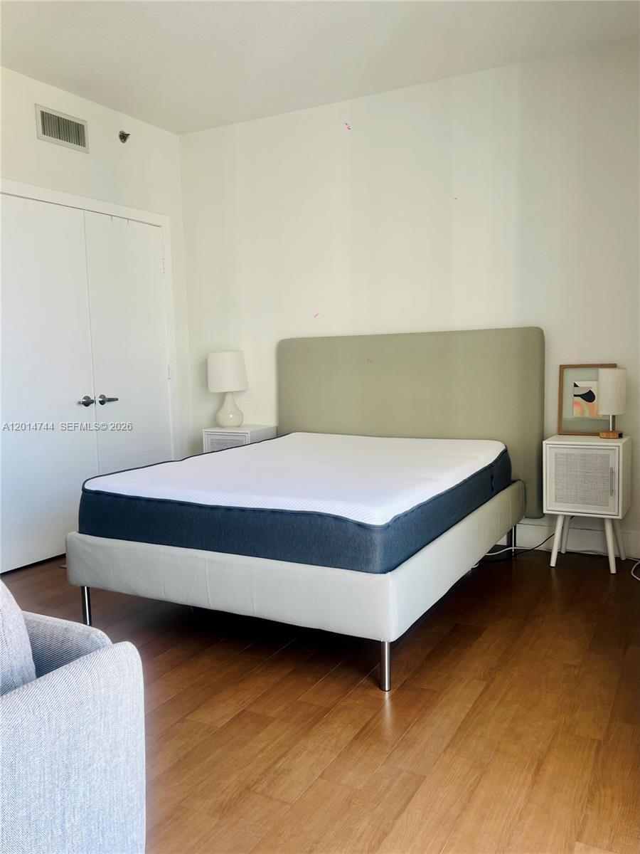 1060 BRICKELL CONDO - Residential Lease