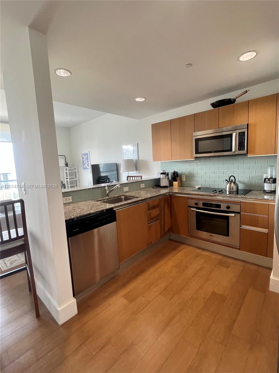 1060 BRICKELL CONDO - Residential Lease