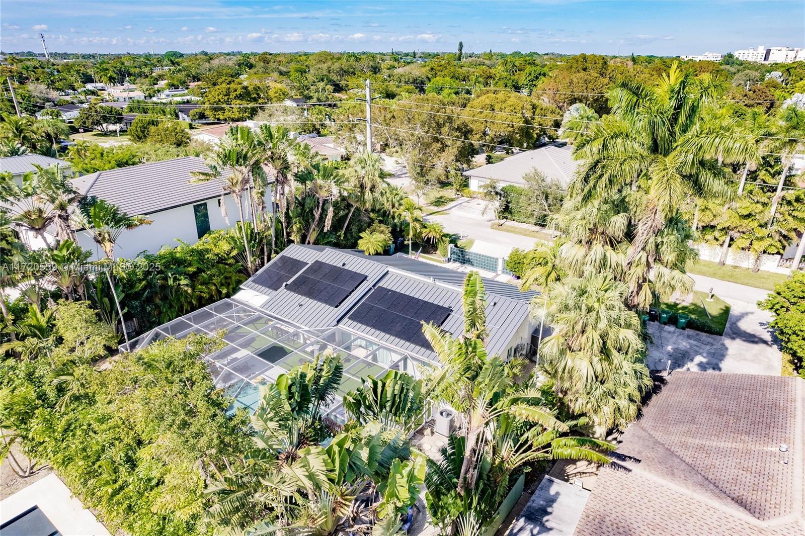SNAPPER CREEK GROVES - Residential