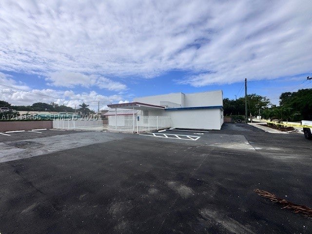 17690 NW 27th Ave