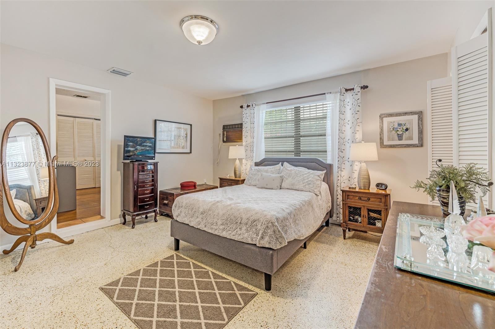 GRAPELAND HEIGHTS SEC 2 - Residential