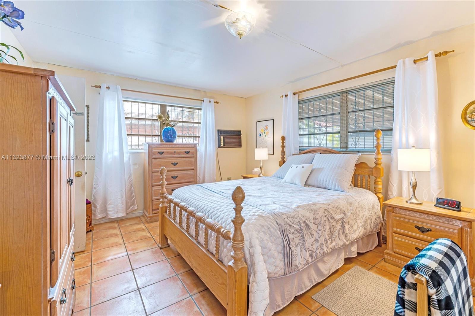 GRAPELAND HEIGHTS SEC 2 - Residential