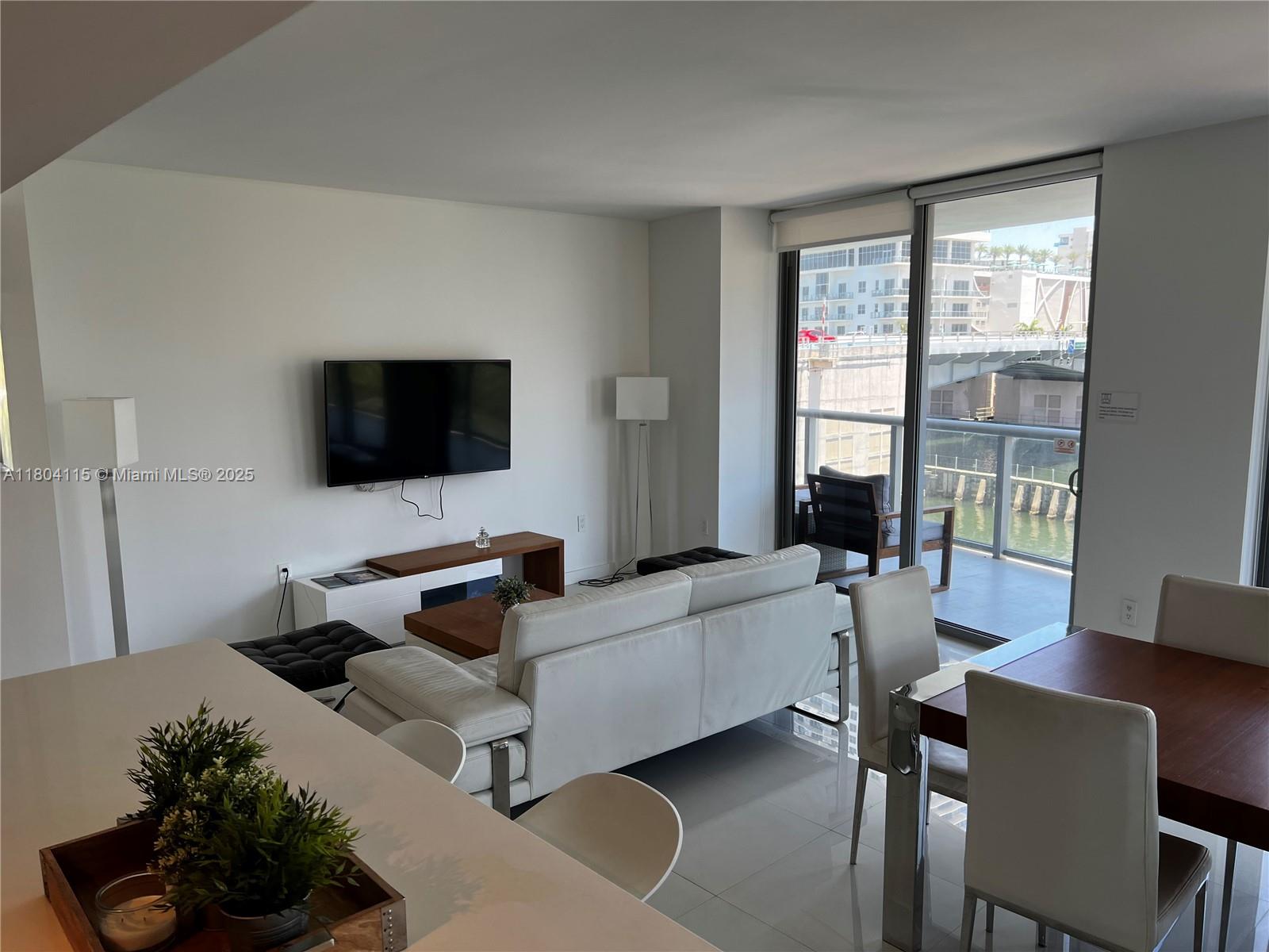 BEACHWALK CONDOMINIUM - Residential Lease