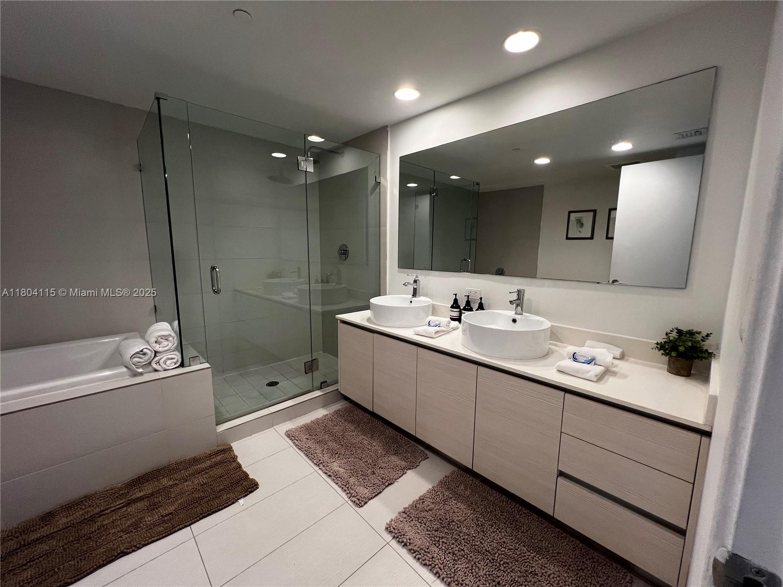 BEACHWALK CONDOMINIUM - Residential Lease