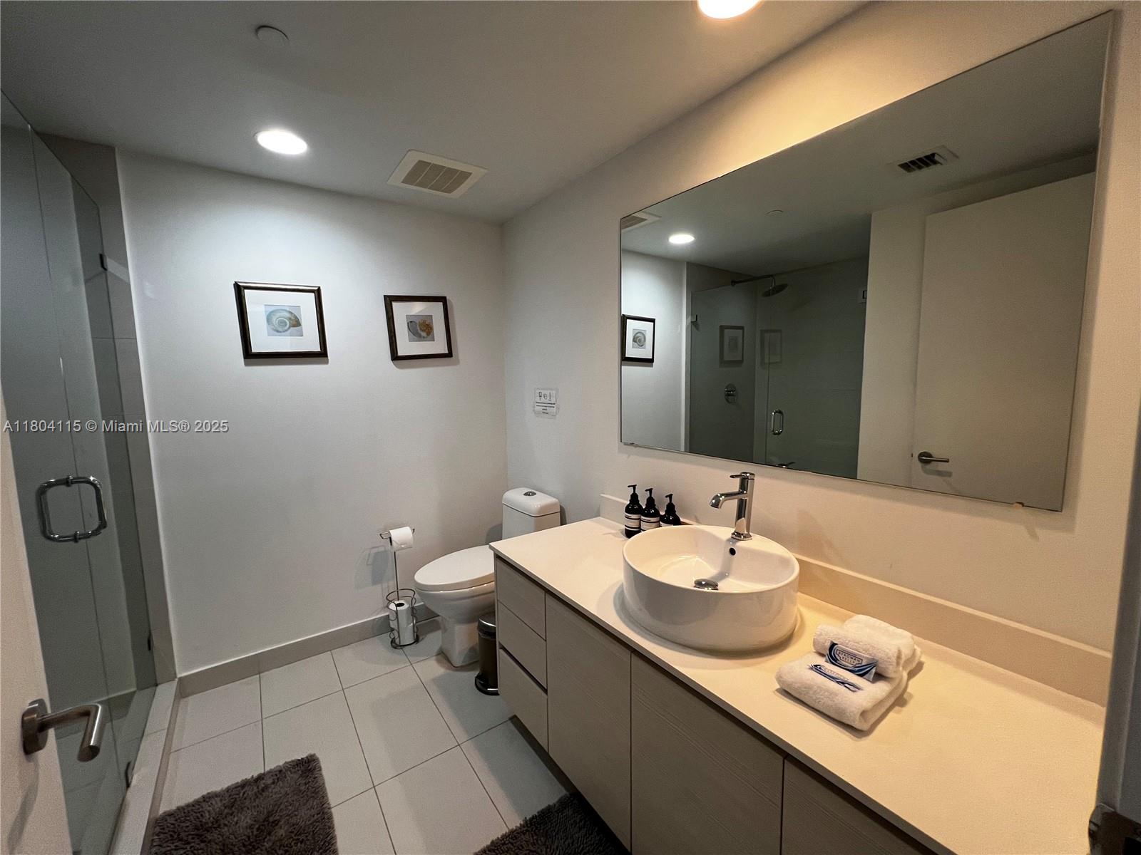 BEACHWALK CONDOMINIUM - Residential Lease