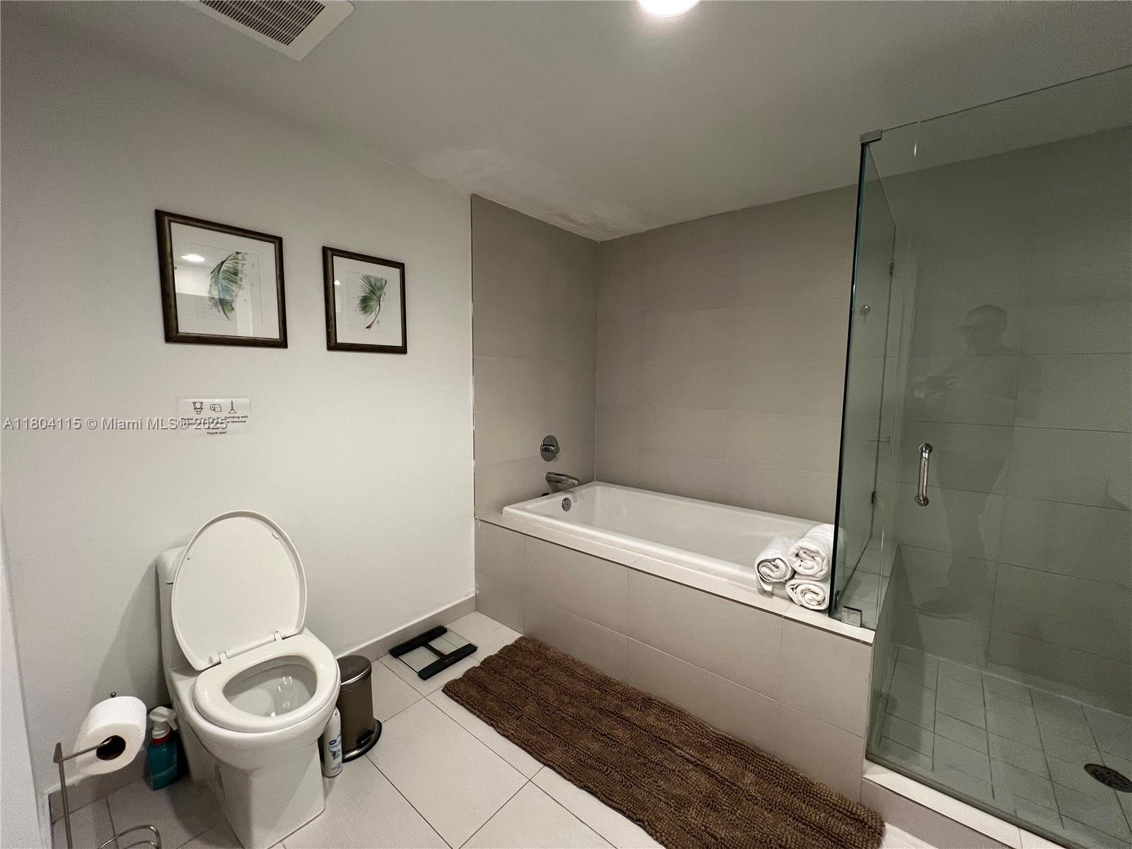 BEACHWALK CONDOMINIUM - Residential Lease