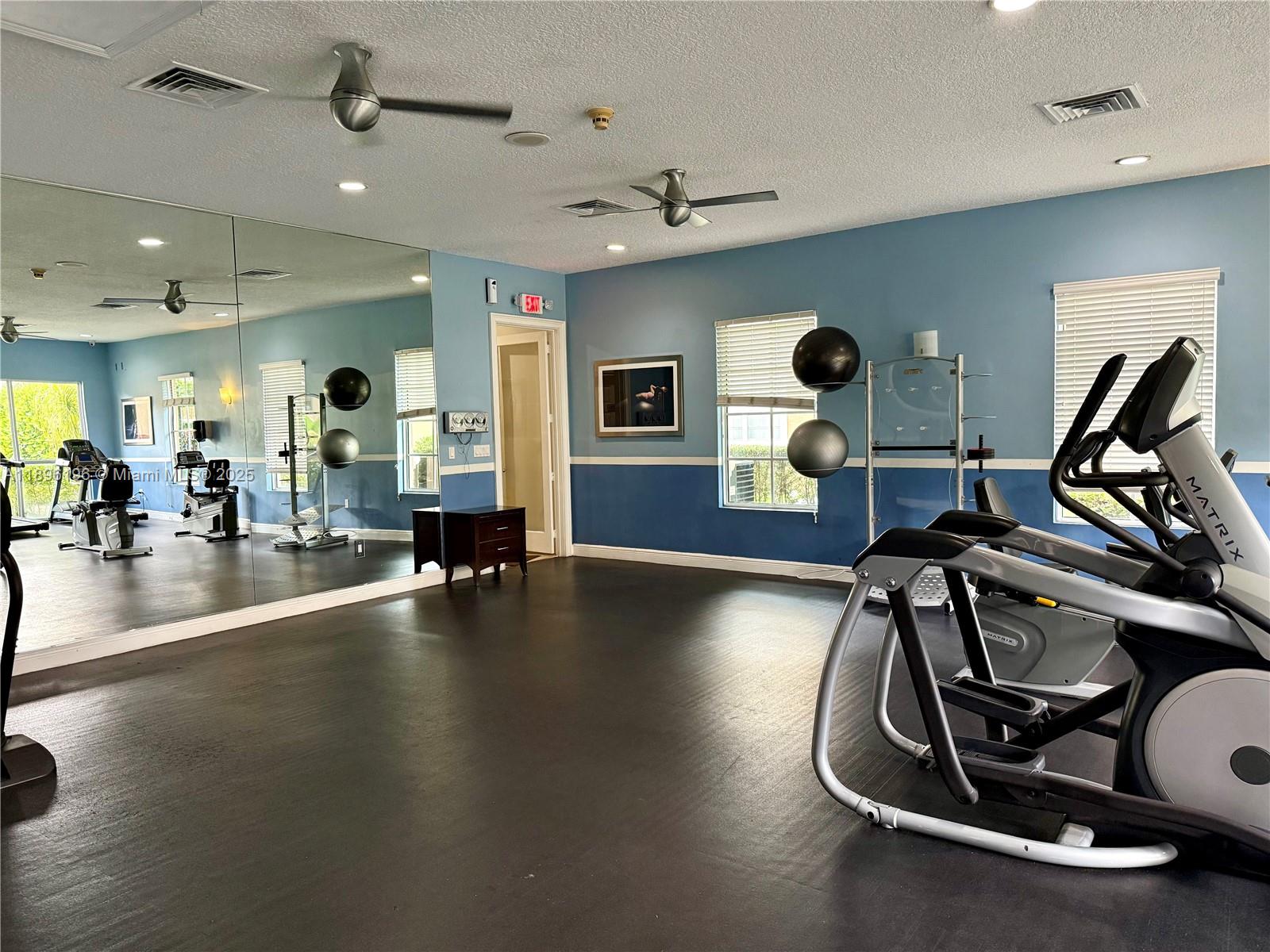 MARQUESA CONDO - Residential Lease