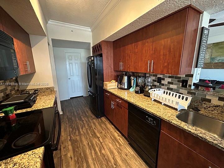 MARQUESA CONDO - Residential Lease