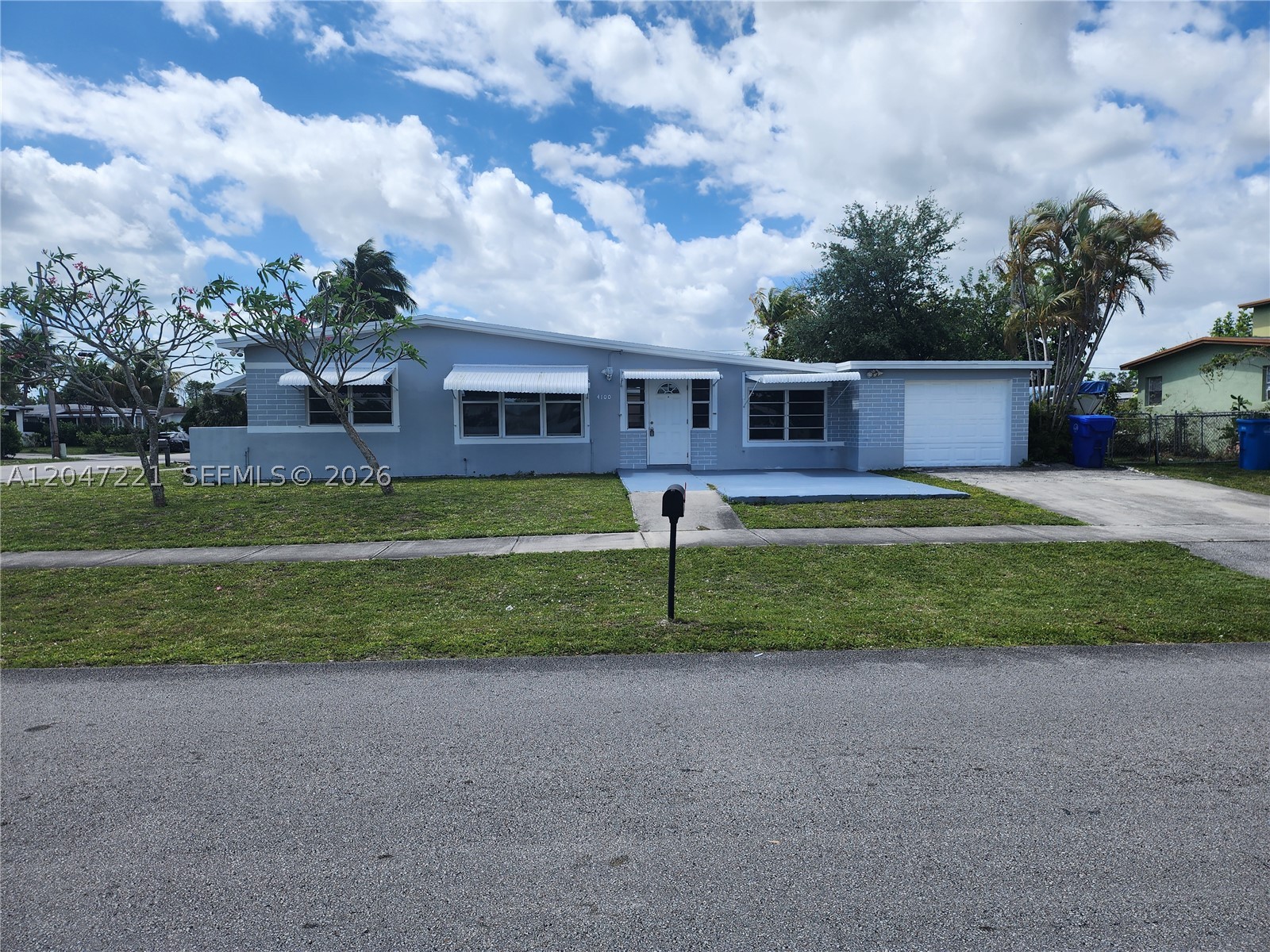 Photo 1 of 13 — 4100 SW 36th St 0, West Park, FL 33023