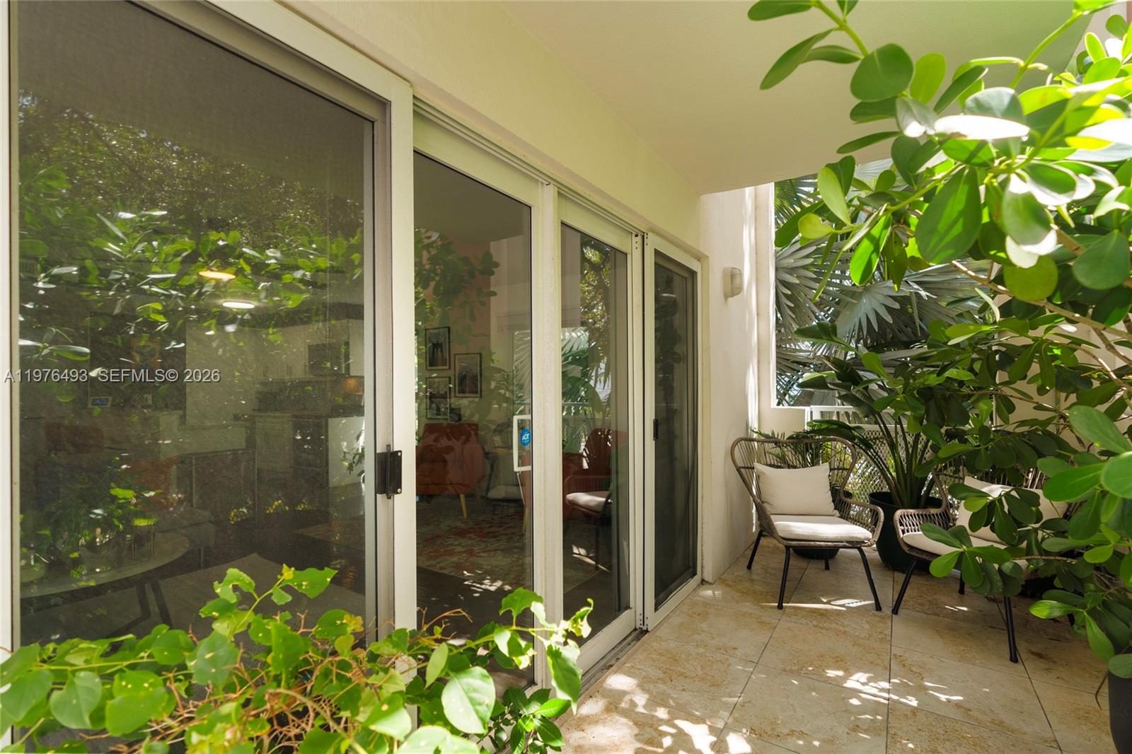 MAGNOLIA CONDO - Residential