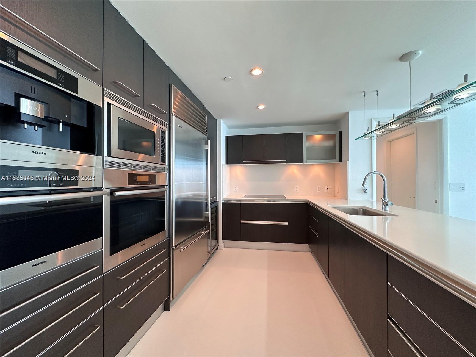 JADE BEACH CONDO - Residential