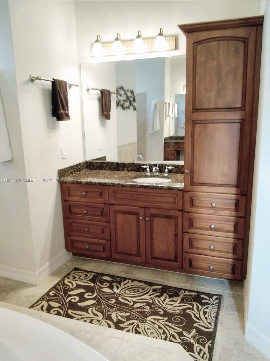 CAPE CORAL UNIT 64 - Residential