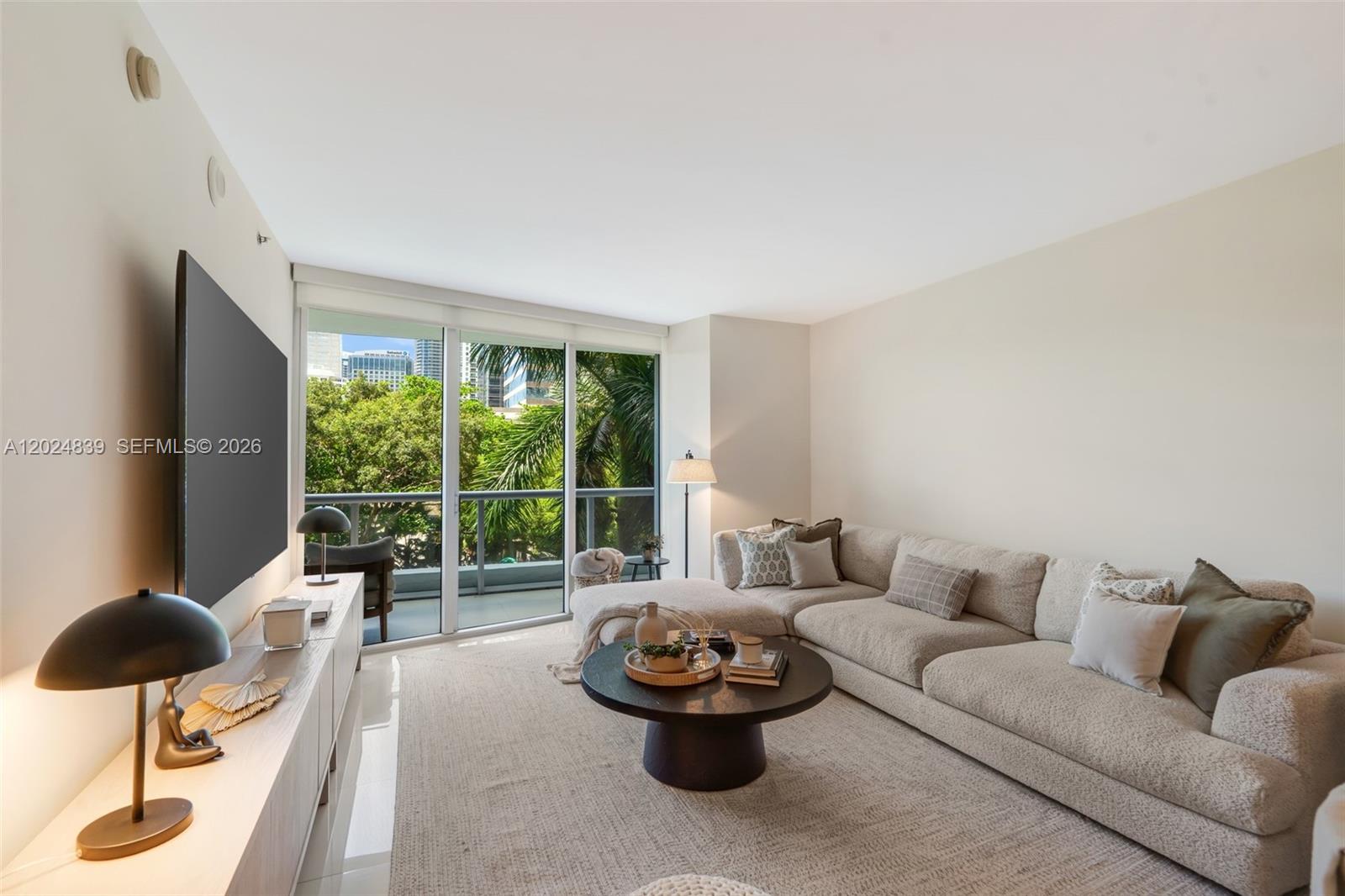 495 Brickell Ave 409