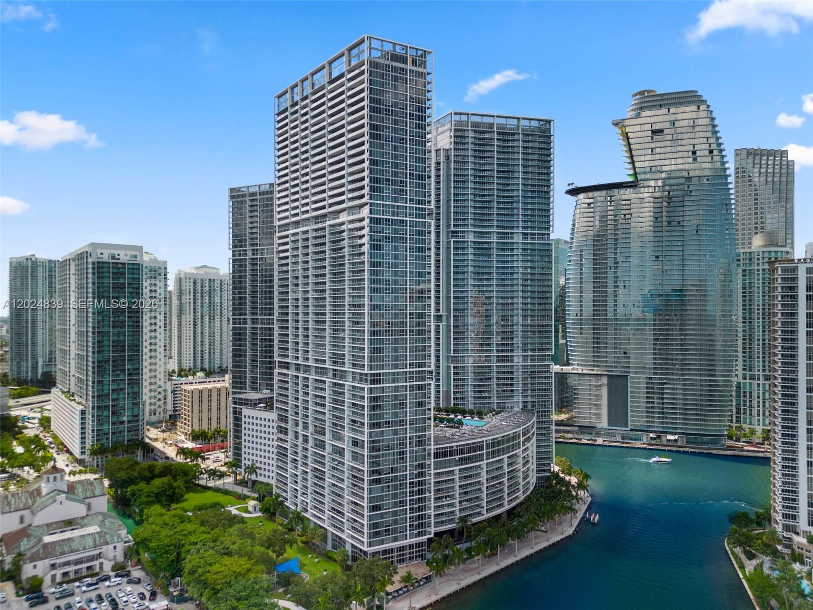 ICON BRICKELL NO TWO - Residential