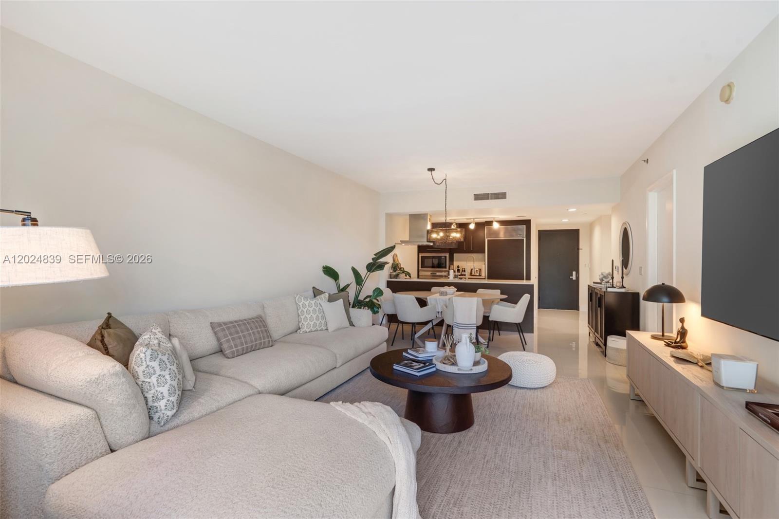 495 Brickell Ave 409